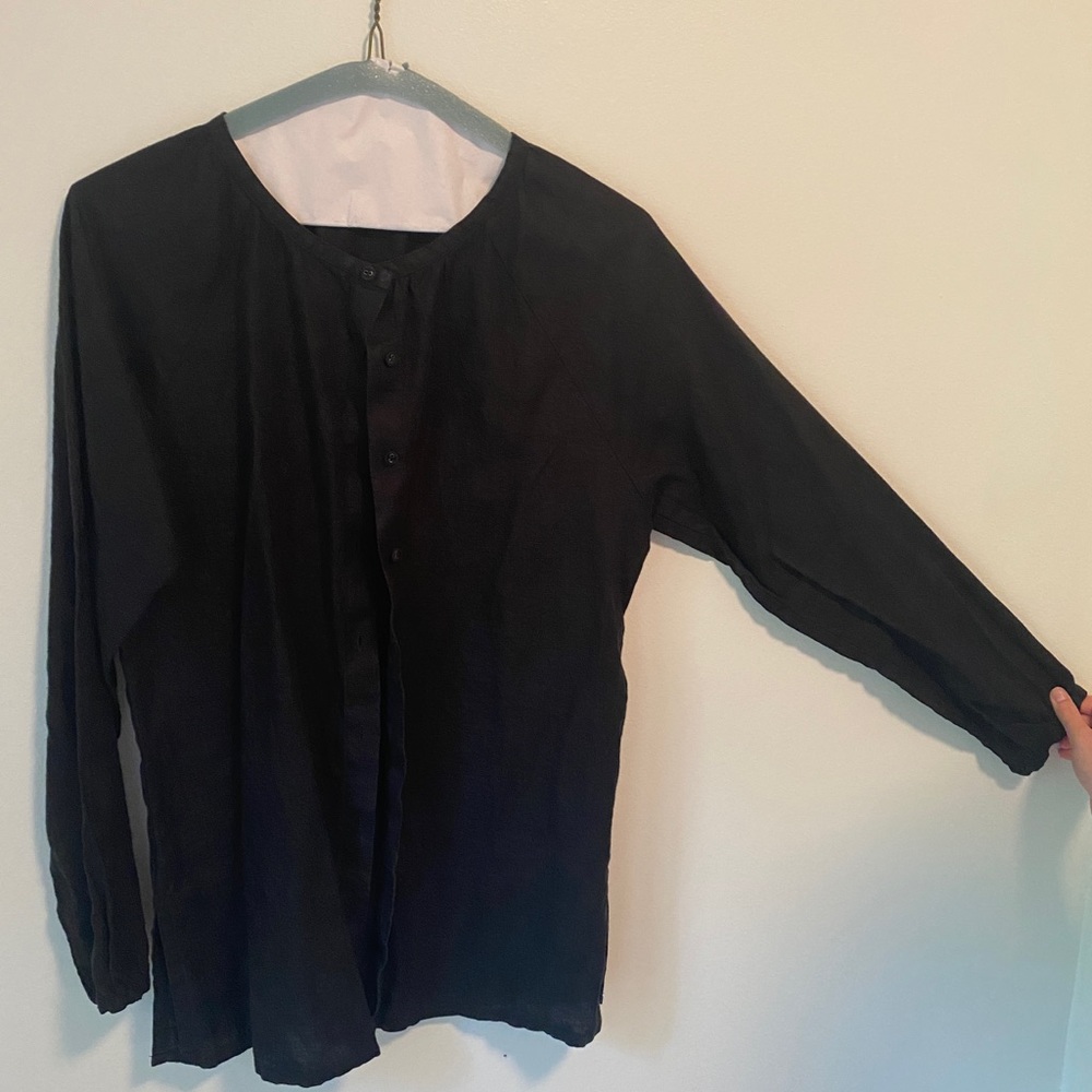 Eileen Fisher linen top, black, fits like an M or 8